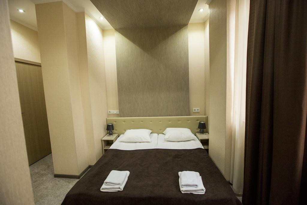 Tbiliseli Inn Tbilisi Exteriör bild